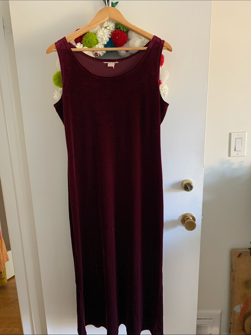Sleeveless Burgundy Velvet Maxi Dress - Elegant Evening Wear